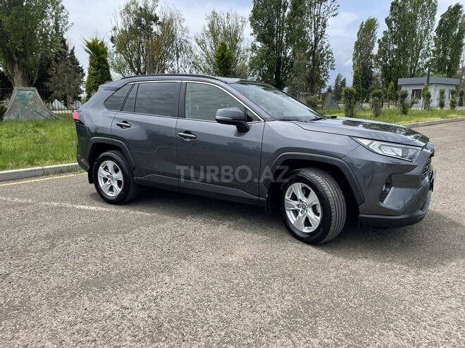 Toyota RAV4 2021, 31,300 km - 2.0 l - Bakı