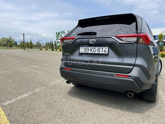 Toyota RAV4 2021, 31,300 km - 2.0 l - Bakı