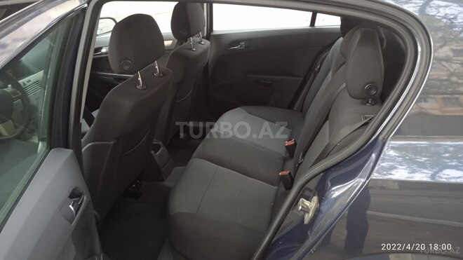 Opel Astra 2009, 225,000 km - 1.4 l - Mingəçevir