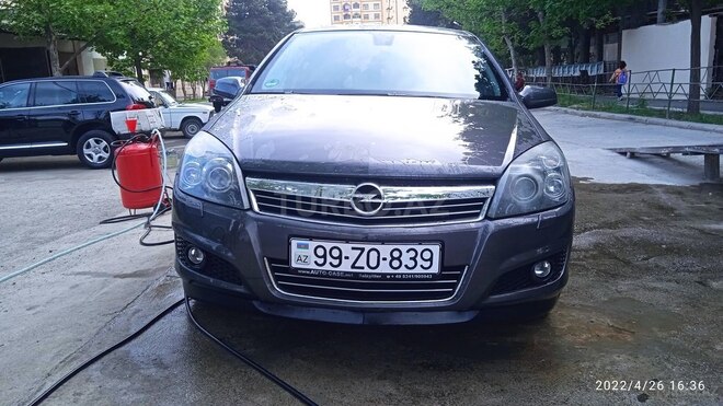 Opel Astra 2009, 225,000 km - 1.4 l - Mingəçevir