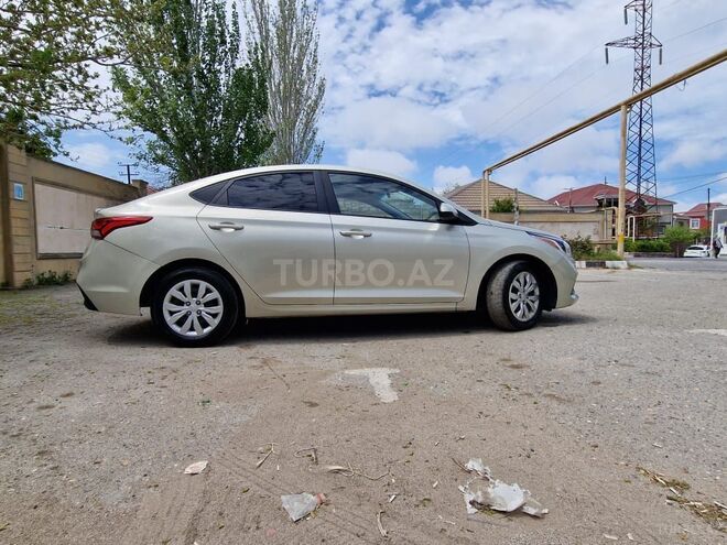 Hyundai Accent 2018, 86,905 km - 1.6 л - Bakı