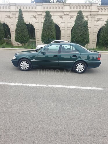Mercedes C 180 1999, 198,000 km - 1.8 l - Gəncə