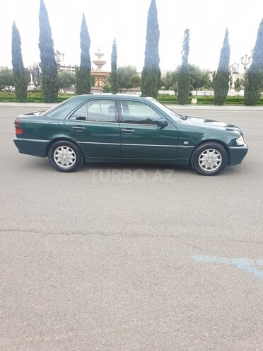 Mercedes C 180 1999, 198,000 km - 1.8 l - Gəncə
