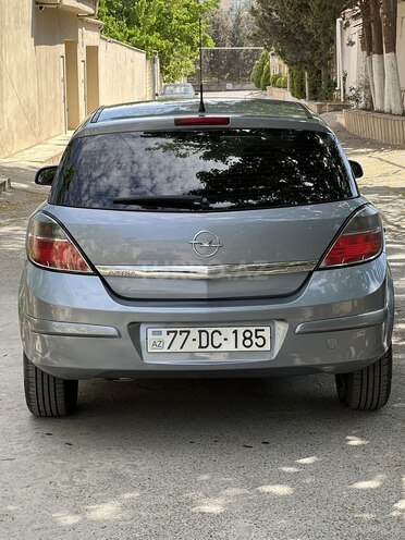 Opel Astra 2007, 198,000 km - 1.3 л - Bakı