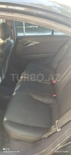 Mercedes E 270 2002, 250,000 km - 2.7 l - Bakı