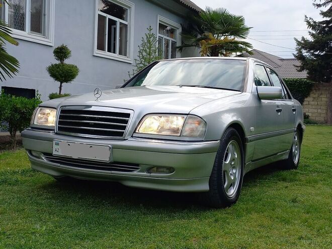 Mercedes C 240 1997, 344,000 km - 2.4 l - Zaqatala