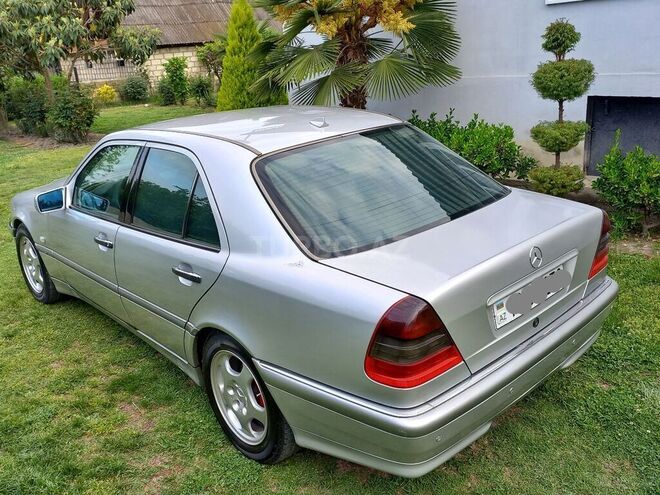 Mercedes C 240 1997, 344,000 km - 2.4 l - Zaqatala