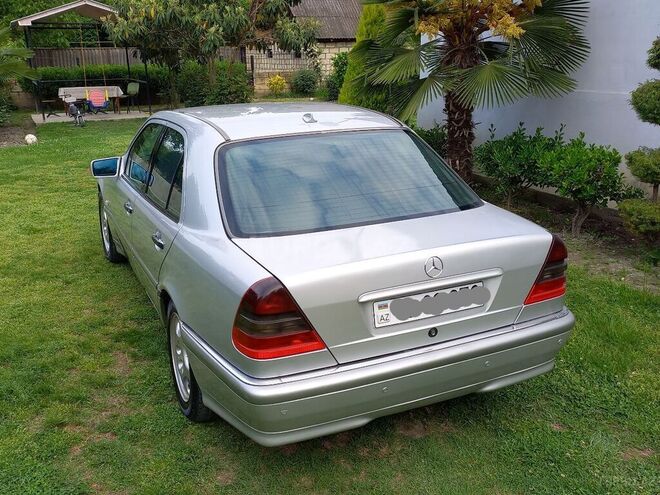 Mercedes C 240 1997, 344,000 km - 2.4 l - Zaqatala