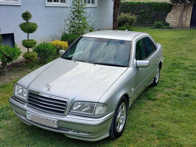Mercedes C 240 1997, 344,000 km - 2.4 l - Zaqatala