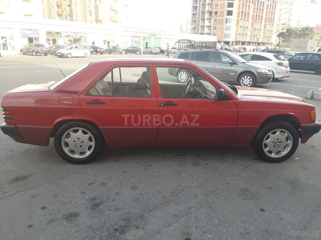 Mercedes 190 1991, 390,000 km - 2.0 l - Bakı