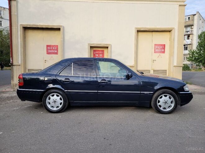 Mercedes C 220 1993, 400,000 km - 2.2 l - Bakı