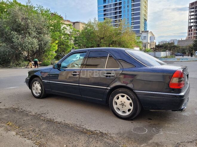 Mercedes C 220 1993, 400,000 km - 2.2 l - Bakı