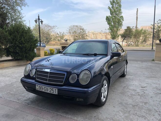 Mercedes E 200 1998, 385,000 km - 2.0 l - Bakı
