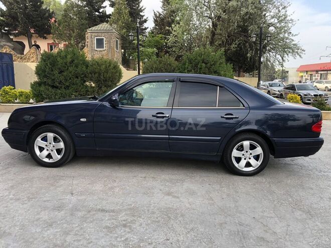 Mercedes E 200 1998, 385,000 km - 2.0 l - Bakı