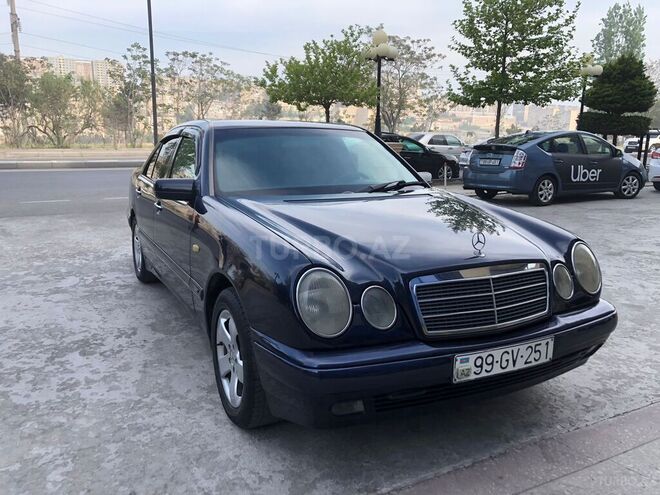 Mercedes E 200 1998, 385,000 km - 2.0 l - Bakı