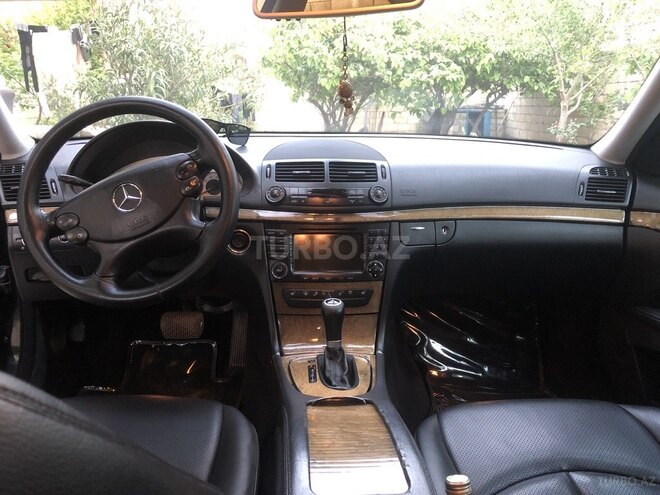 Mercedes E 350 2006, 17,000 km - 3.5 л - Bakı