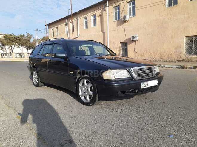 Mercedes C 220 2000, 444,500 km - 2.2 l - Bakı