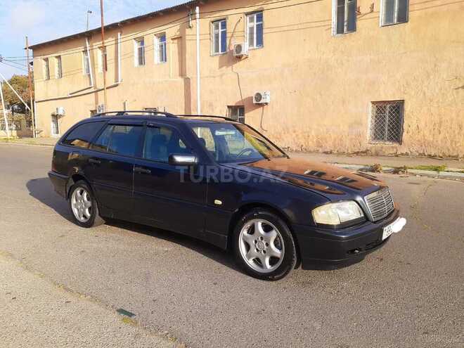 Mercedes C 220 2000, 444,500 km - 2.2 l - Bakı
