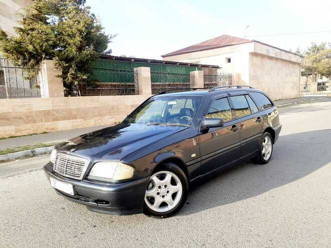 Mercedes C 220 2000, 444,500 km - 2.2 l - Bakı