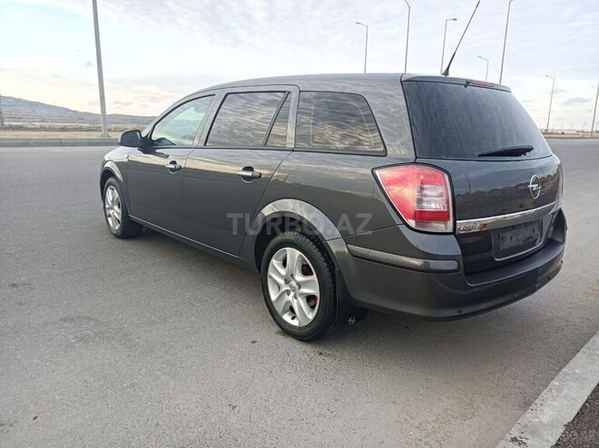 Opel Astra 2010, 160,000 km - 1.4 l - Bakı