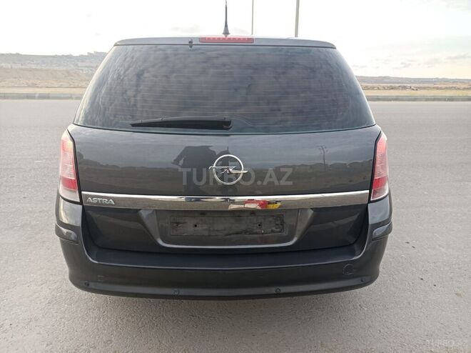 Opel Astra 2010, 160,000 km - 1.4 l - Bakı