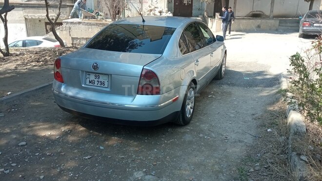 Volkswagen Passat 2003, 288,000 km - 1.8 l - Bakı