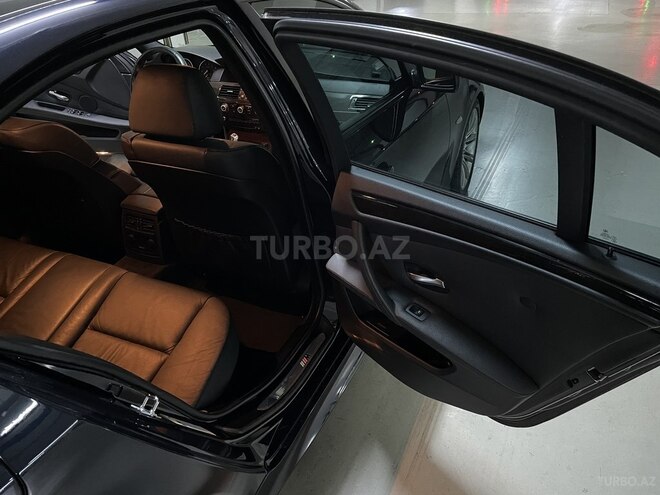 BMW 525 2007, 98,000 km - 2.5 л - Bakı