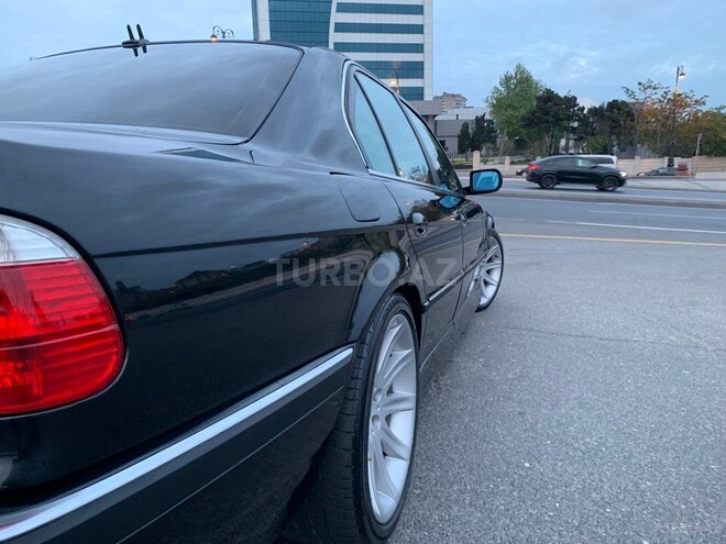 BMW 740 1997, 317,000 km - 4.0 l - Bakı