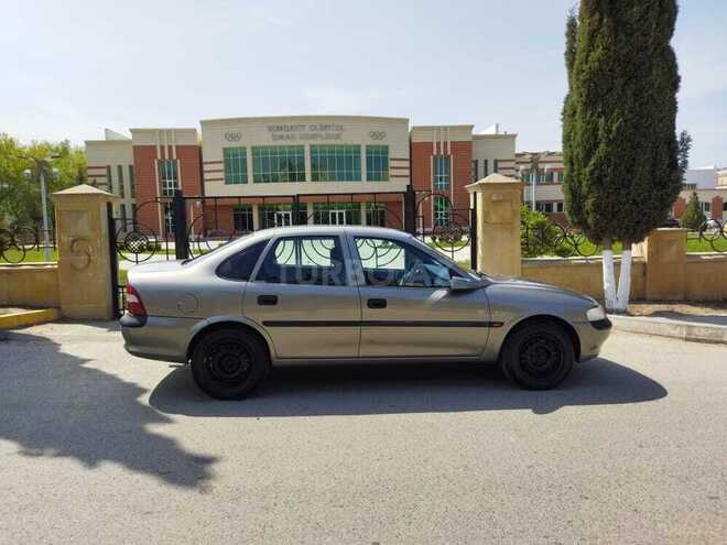 Opel Vectra 1997, 364,400 km - 2.0 l - Bakı