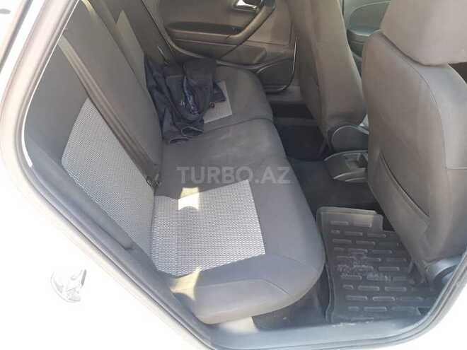 Volkswagen Polo 2013, 202,103 km - 1.6 л - Bakı