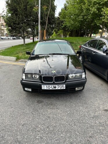 BMW 318 1994, 321,468 km - 1.8 л - Bakı