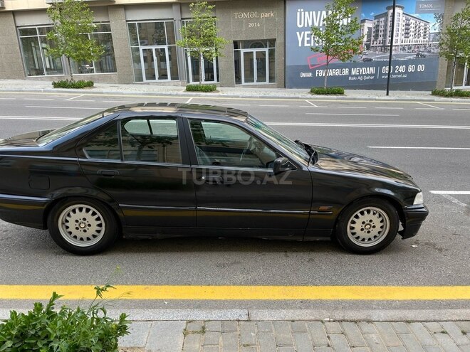 BMW 318 1994, 321,468 km - 1.8 л - Bakı