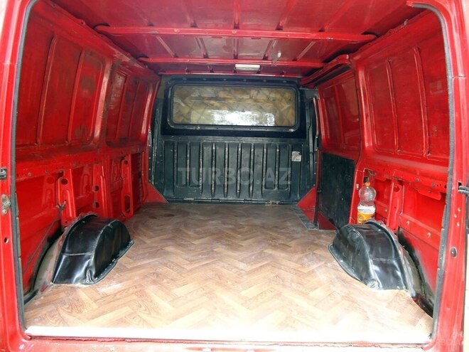 Ford Transit 2000, 555,300 km - 2.5 l - Salyan