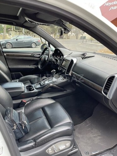 Porsche Cayenne GTS 2013, 151,000 km - 4.8 л - Bakı