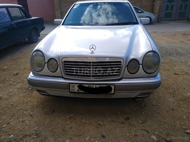Mercedes E 220 1998, 555,000 km - 2.2 l - Bakı