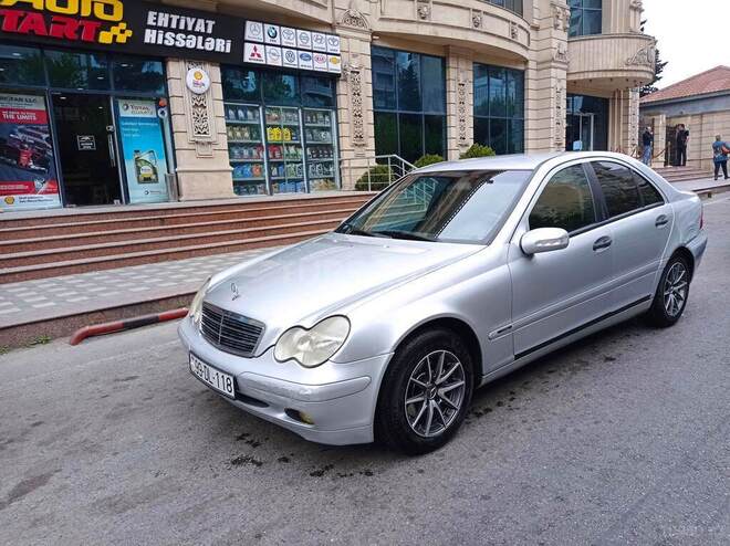 Mercedes C 200 2000, 347,000 km - 2.0 l - Bakı