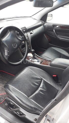 Mercedes C 200 2000, 291,000 km - 2.0 l - Göygöl