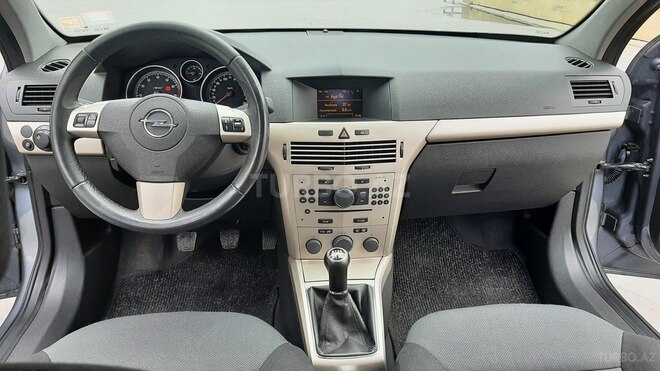 Opel Astra 2007, 155,000 km - 1.4 l - Bakı