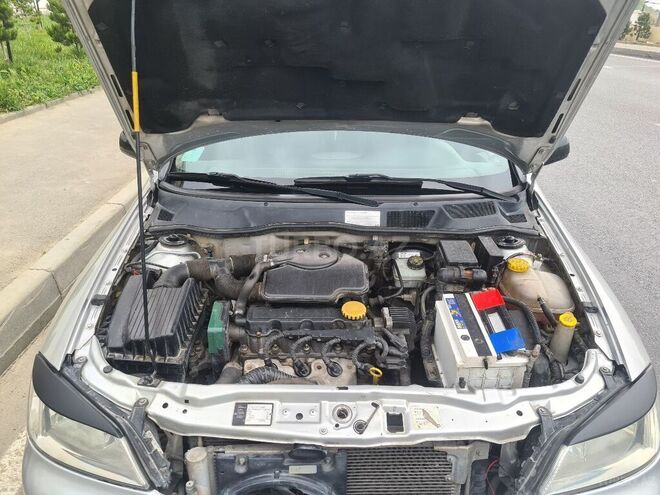 Opel Astra 1999, 275,000 km - 1.6 l - Bakı