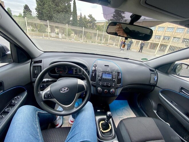 Hyundai i30 2008, 260,000 km - 1.4 л - Bakı