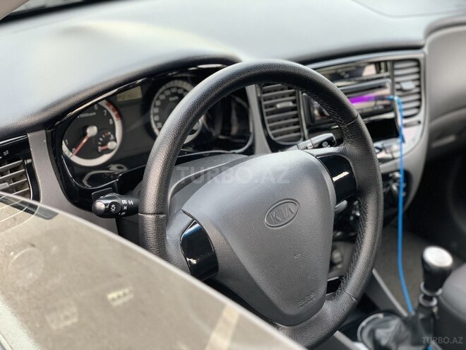 Kia Rio 2005, 205,000 km - 1.4 l - Ağcabədi