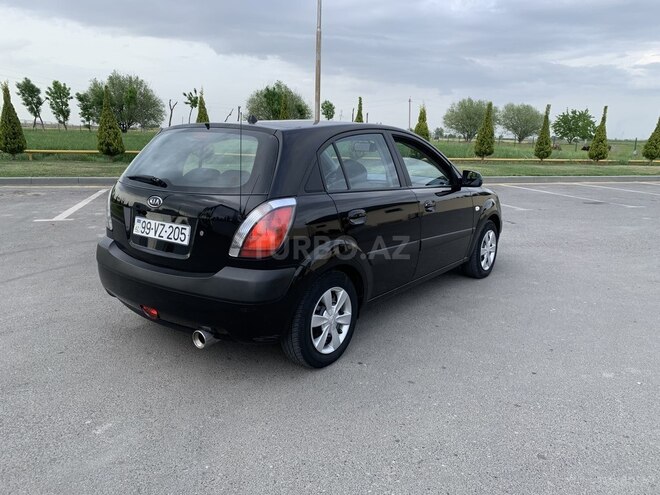Kia Rio 2005, 205,000 km - 1.4 l - Ağcabədi