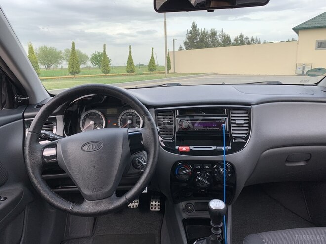 Kia Rio 2005, 205,000 km - 1.4 l - Ağcabədi