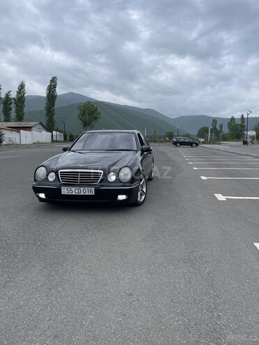 Mercedes E 320 2000, 243,000 km - 3.2 l - Bakı