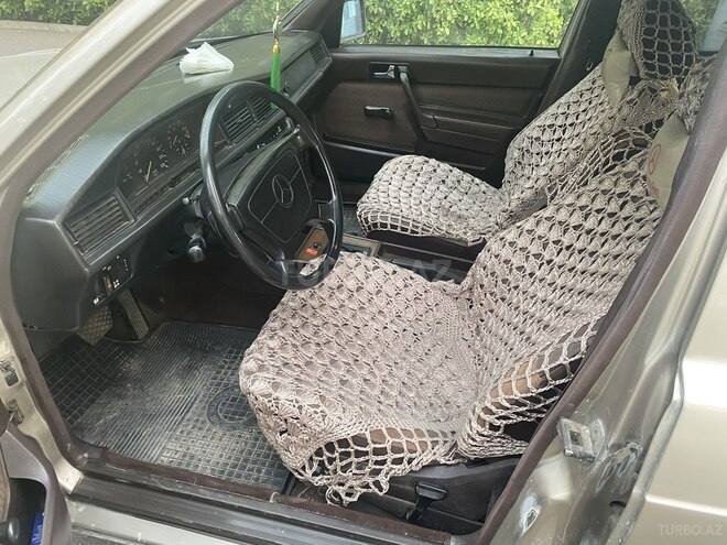 Mercedes C 200 1989, 278,004 km - 2.0 л - Bakı