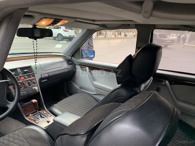 Mercedes C 180 1996, 300,000 km - 1.8 l - Bakı