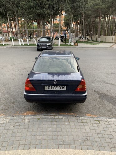 Mercedes C 180 1996, 300,000 km - 1.8 l - Bakı