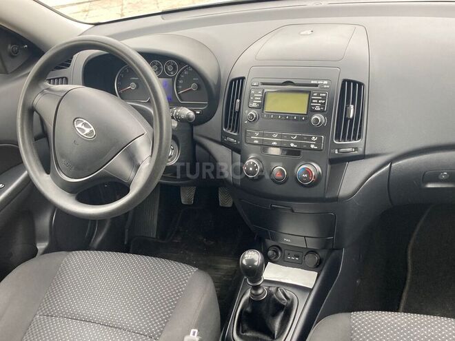 Hyundai i30 2009, 108,000 km - 1.4 l - Neftçala