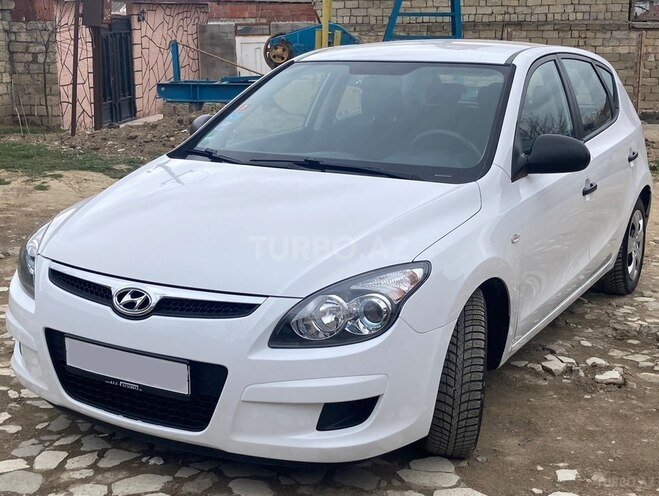 Hyundai i30 2009, 108,000 km - 1.4 l - Neftçala