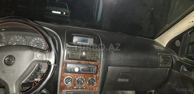 Opel Astra 1998, 210,000 km - 1.6 l - Bakı